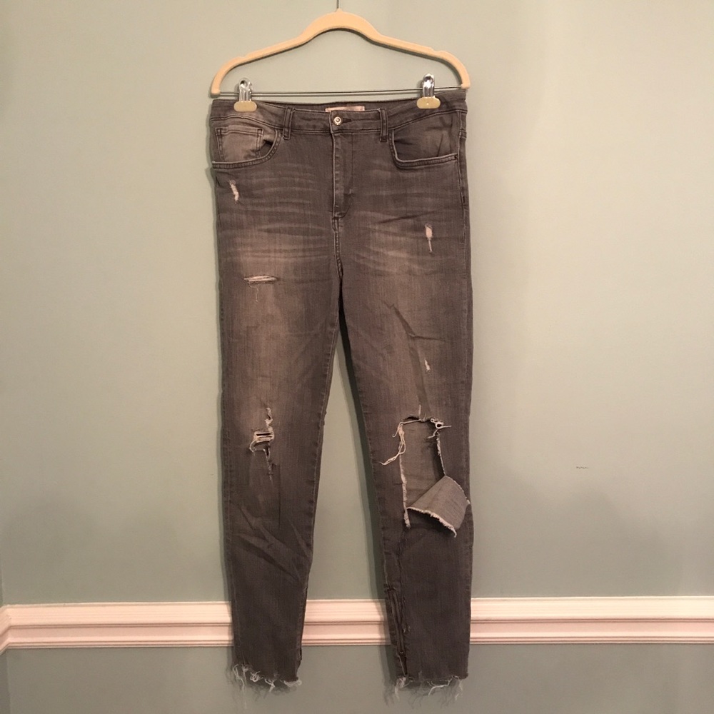 Zara Gray Distressed Jeans